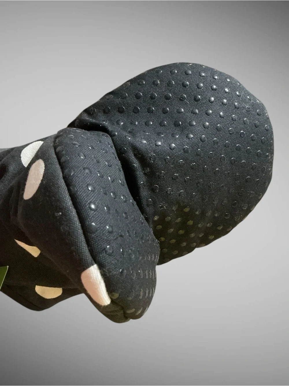 Kate Spade New York Black Polka Dot Mini Oven Mitts Set of 2 NWT
